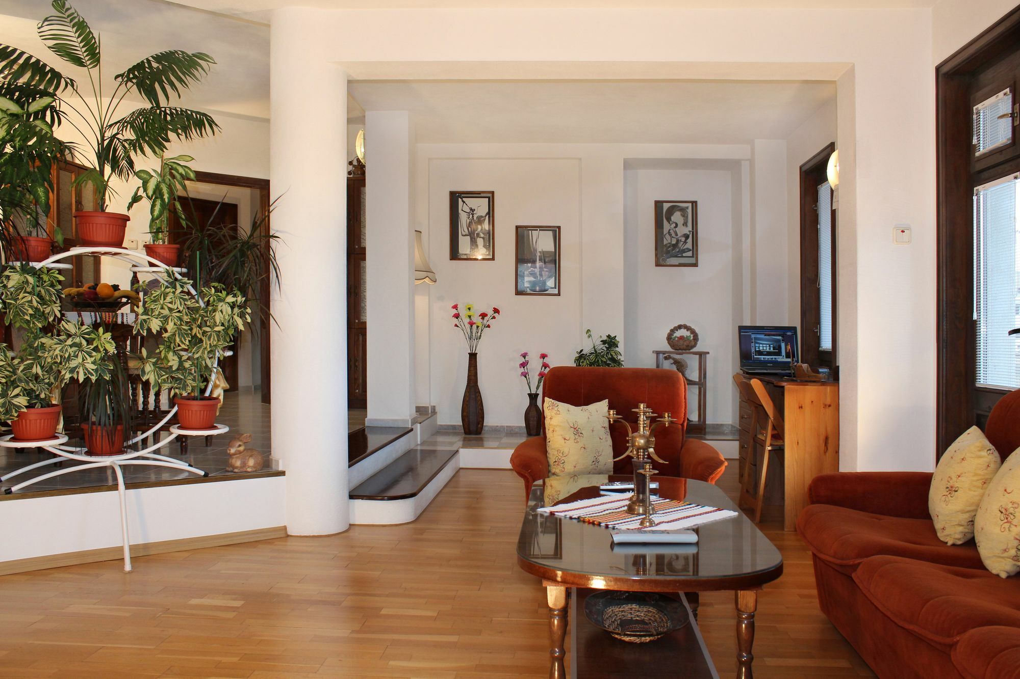 Art Apartments Milchevi Plowdiw Exterior foto